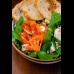 Боул с форелью слабосолёной и зелёным горошком
